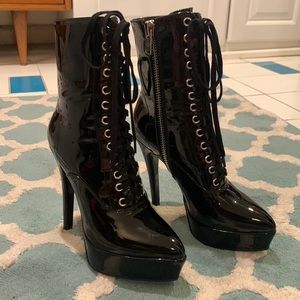 Current Mood MADE FOR ROCKIN' STILETTO BOOTS size 6 never worn
